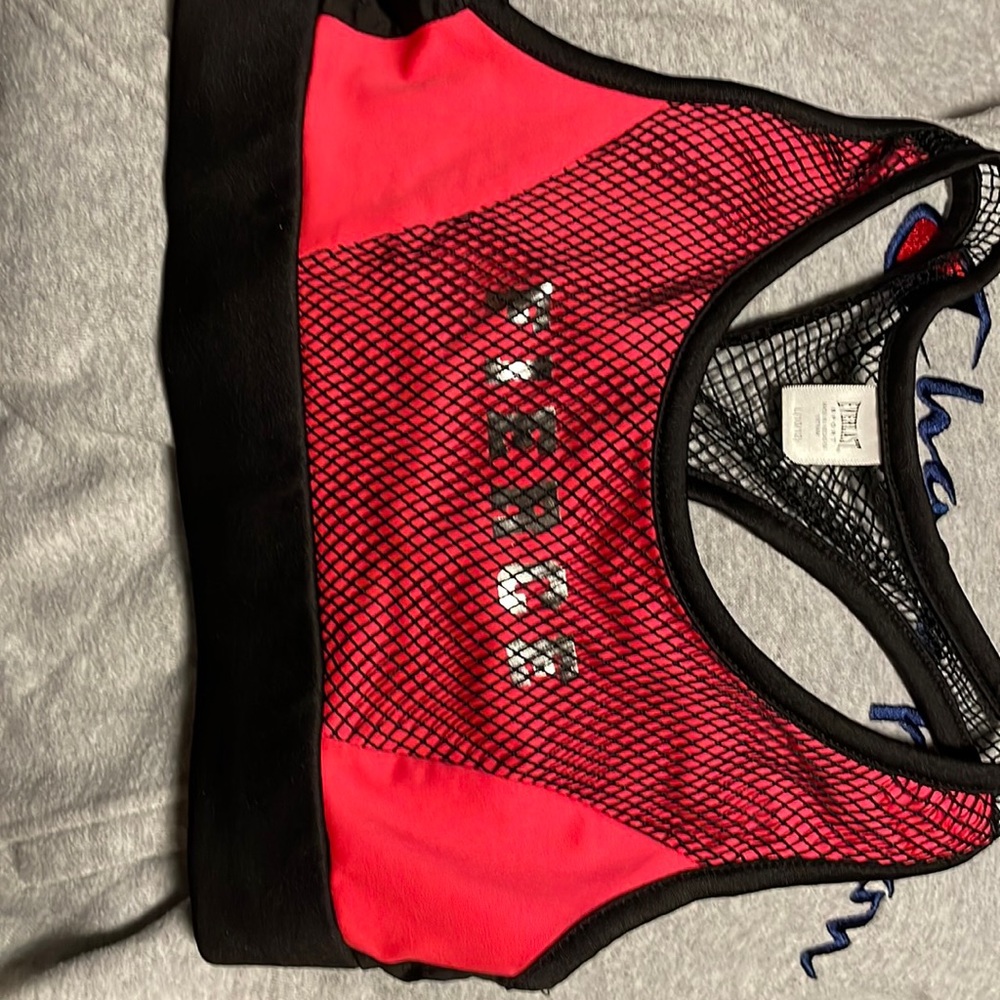 Everlast sports bra